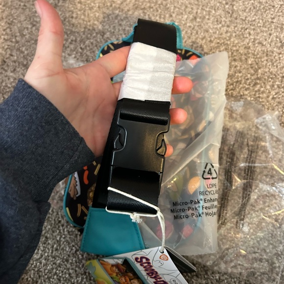 Scooby-Doo Themed Black waist pack. - Picture 2 of 4